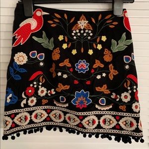 Embroidered Umgee Skirt, birds and flowers, Sz L